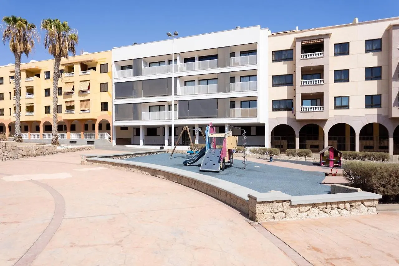 New 140M2 Loft-Style Flat At Town Heart, 3 Beaches Close Casa Leon El Medano  0*, El Medano (Tenerife)