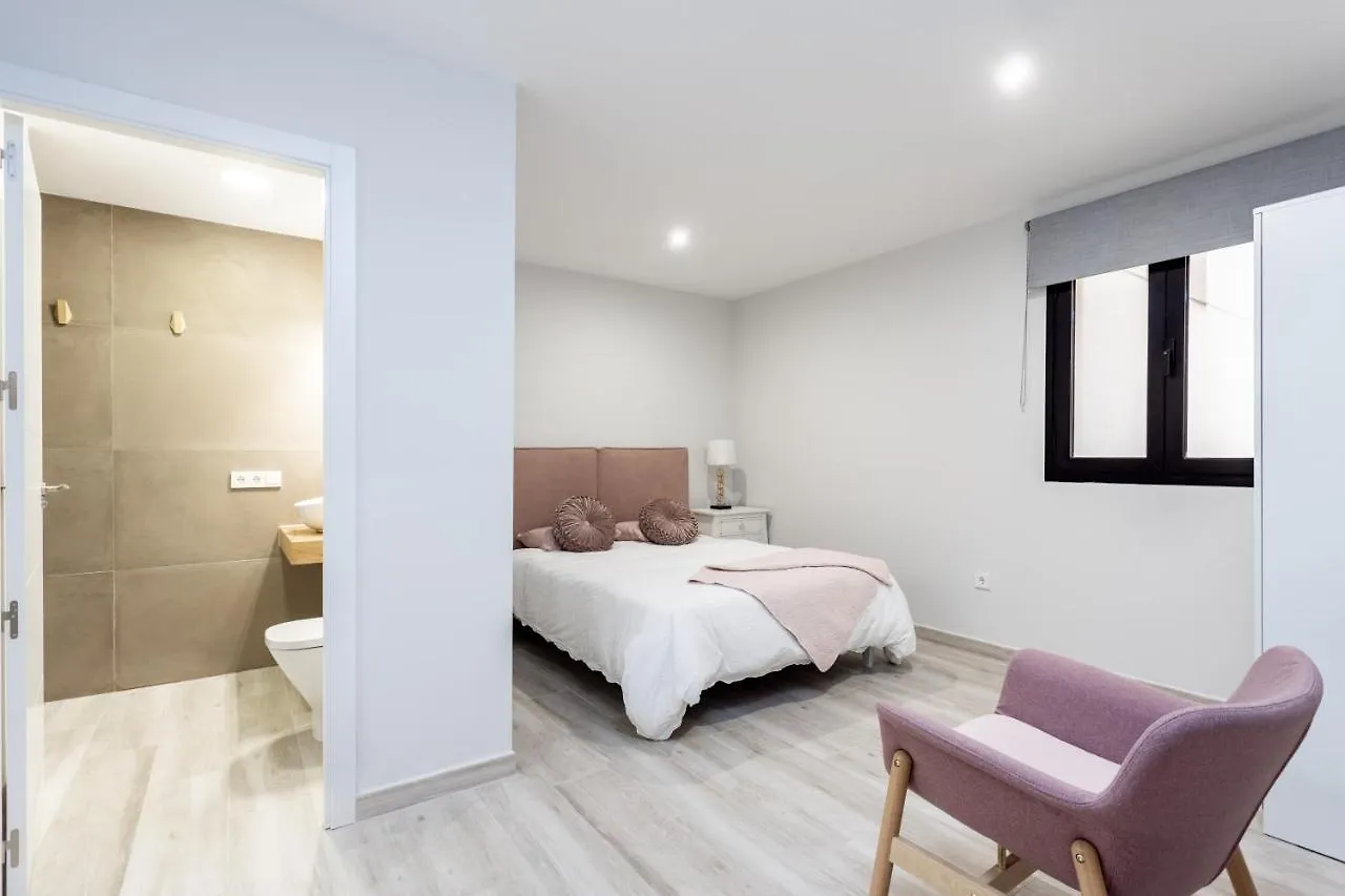 New 140M2 Loft-Style Flat At Town Heart, 3 Beaches Close Casa Leon El Medano  Apartment