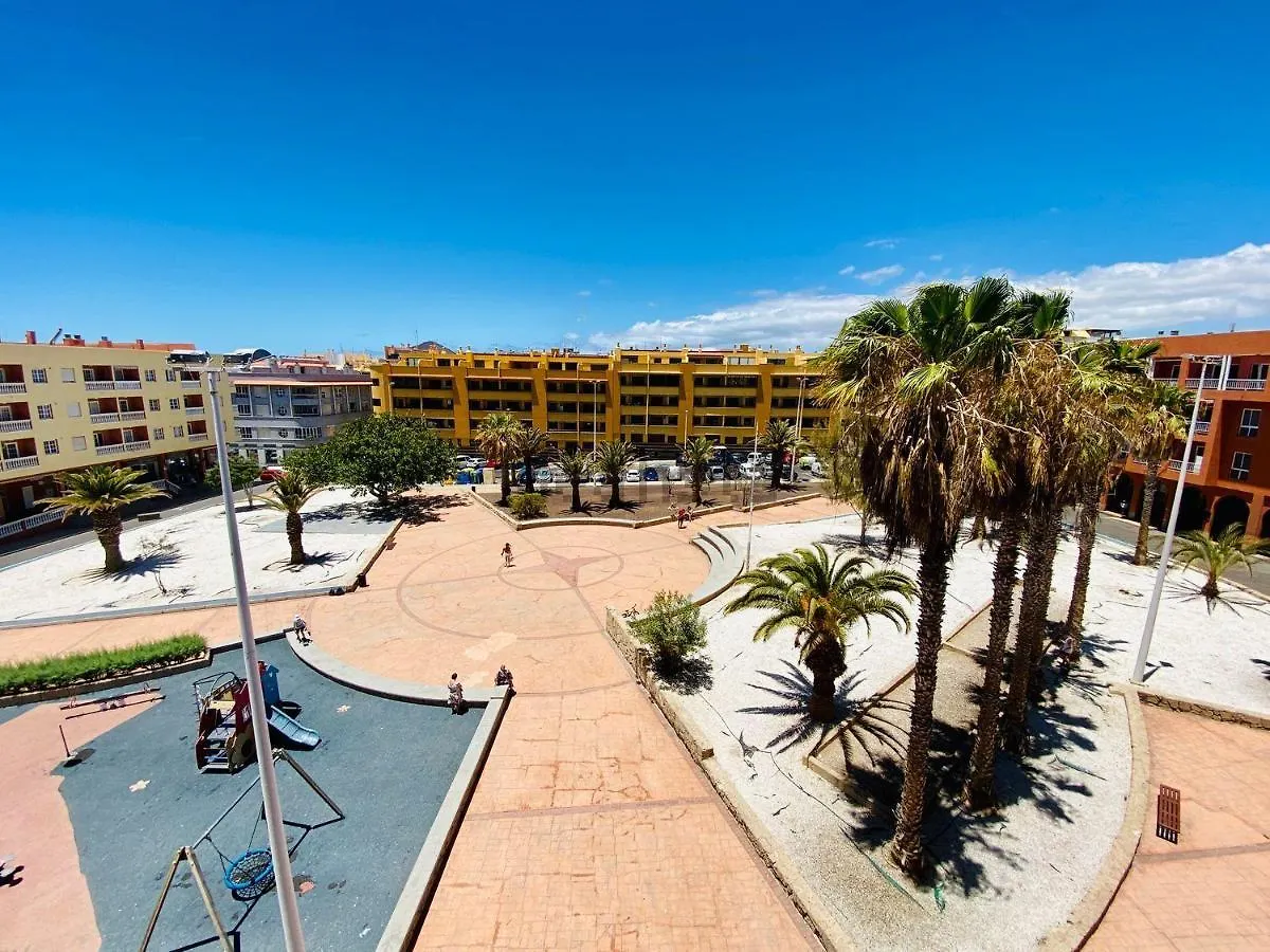 Apartment New 140M2 Loft-Style Flat At Town Heart, 3 Beaches Close Casa Leon El Medano  Spain