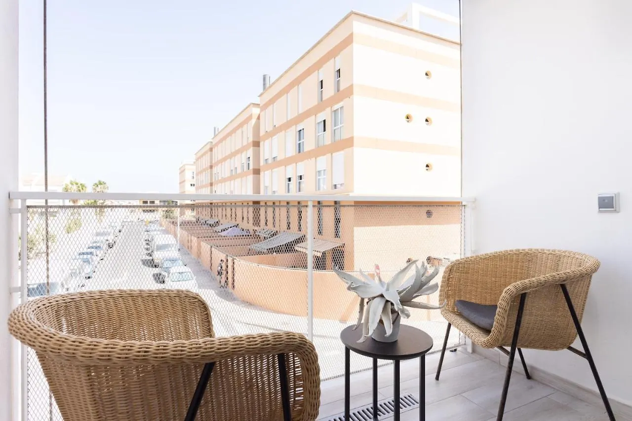 Apartment New 140M2 Loft-Style Flat At Town Heart, 3 Beaches Close Casa Leon El Medano  Spain