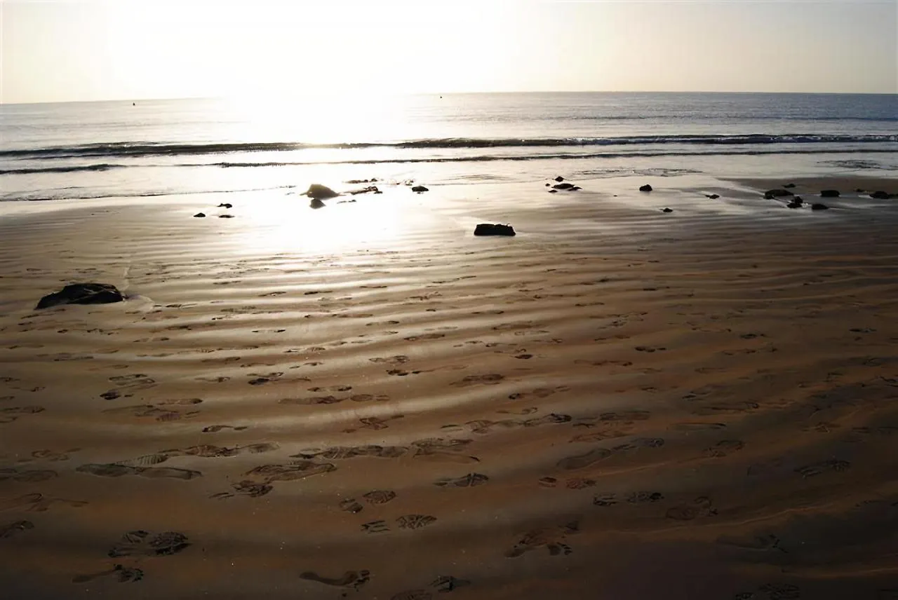 New 140M2 Loft-Style Flat At Town Heart, 3 Beaches Close Casa Leon El Medano  0*, El Medano (Tenerife) Spain