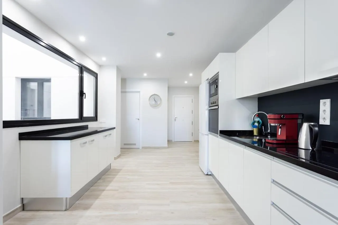 New 140M2 Loft-Style Flat At Town Heart, 3 Beaches Close Casa Leon El Medano  0*, El Medano (Tenerife)